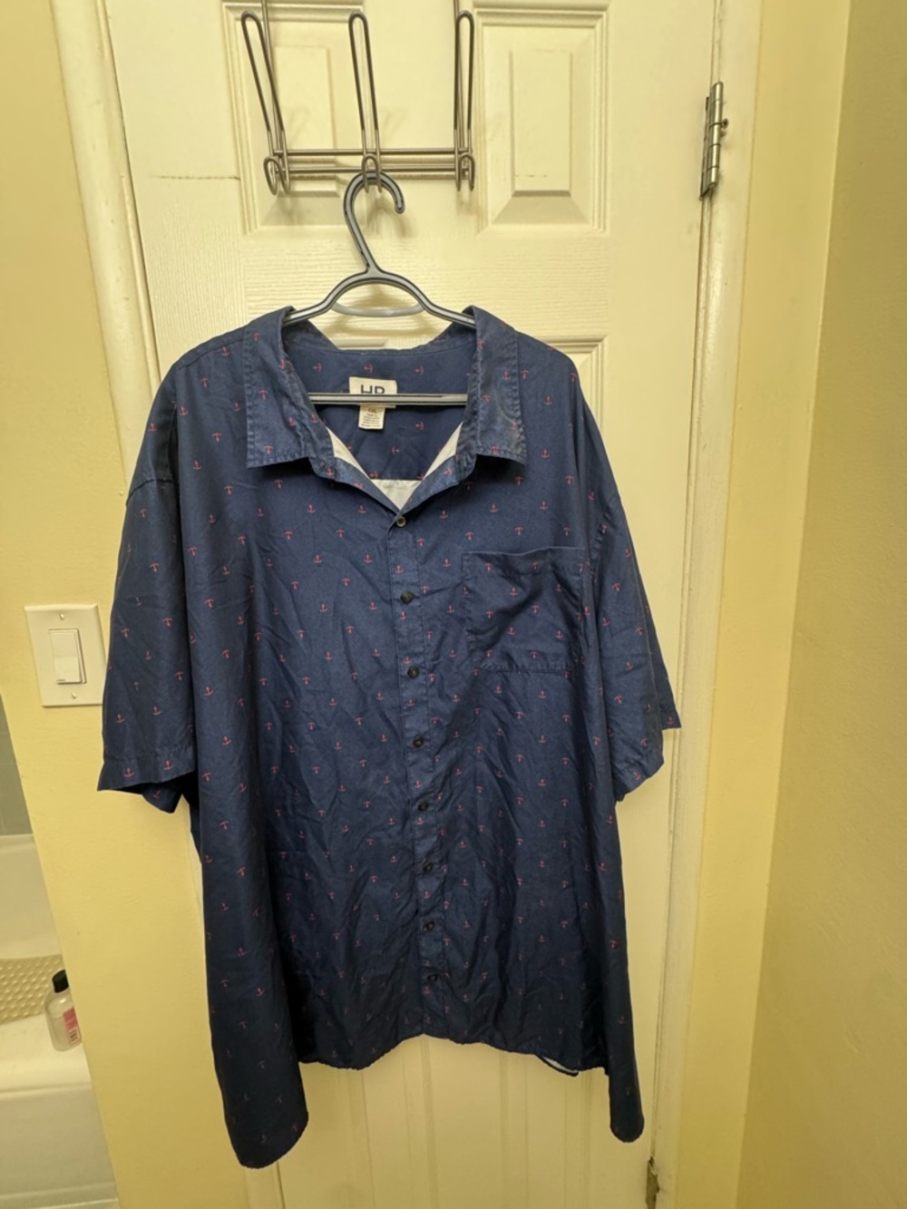 Harbor Bay Navy Short-Sleeve Button-Up with Pink Anchor Motif